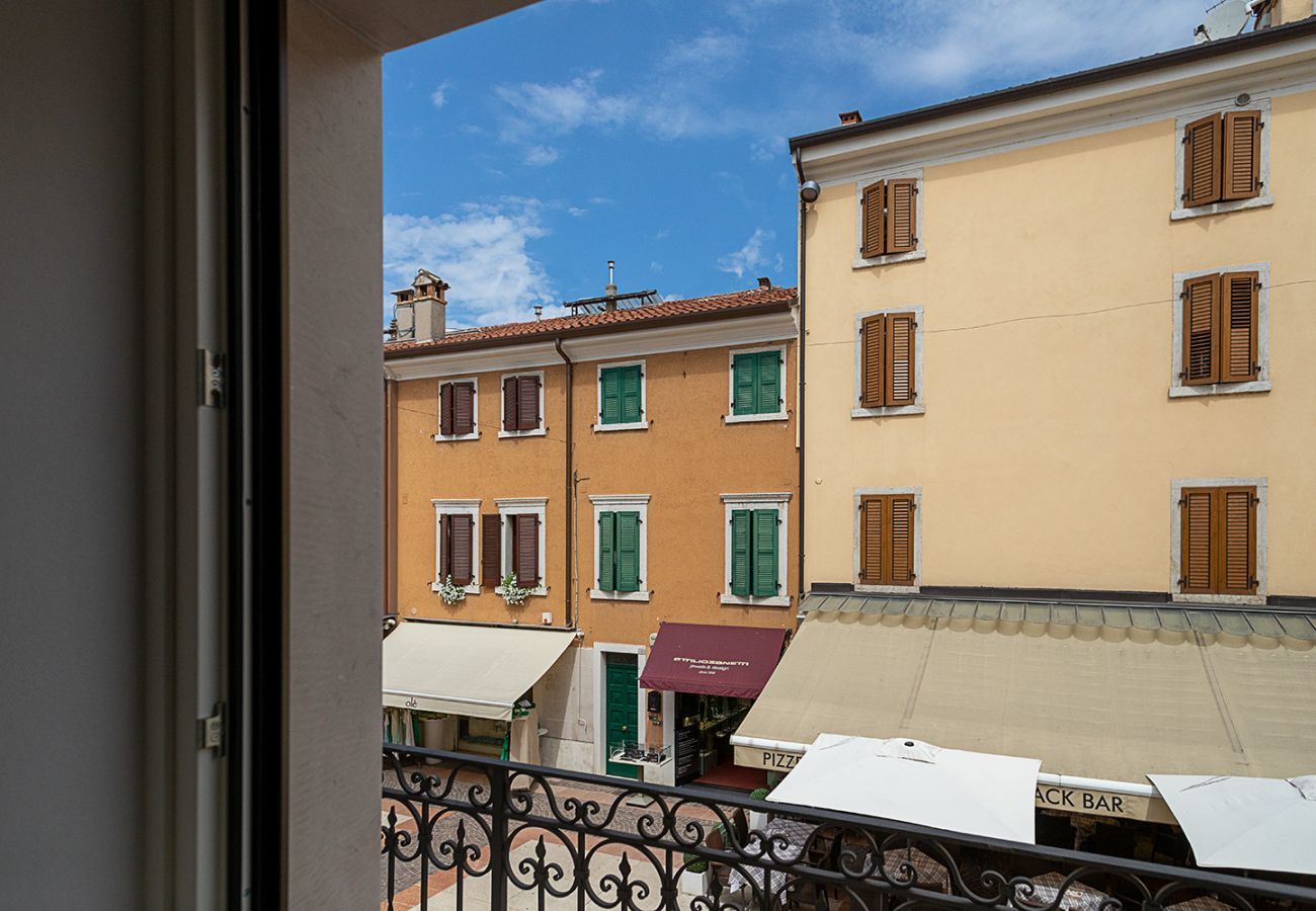 Studio à Bardolino - Regarda - Baur Suite 1 design room in the centre of Bardolino