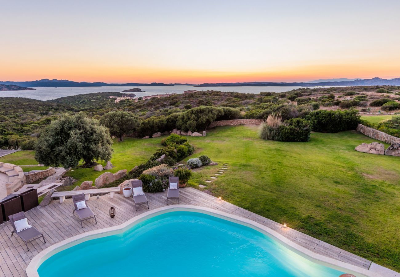 Villa à Capo Ferro - Villa Smeralda Porto Cervo