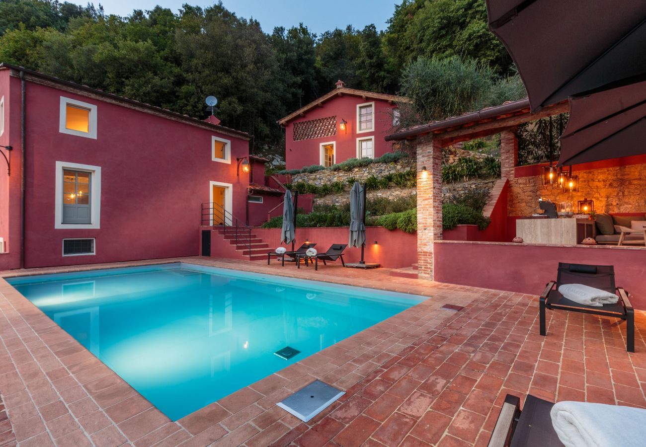 Villa à Lucques - Tramonto Farmhouse, a Luxury Retreat and a Contemporary Story of Tradition