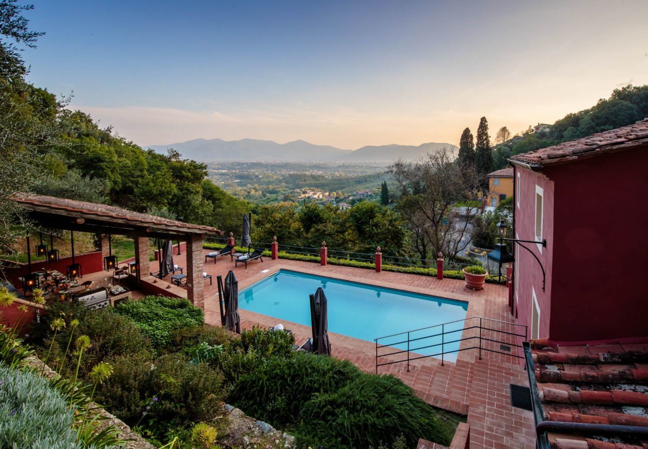 Villa à Lucques - Tramonto Farmhouse, a Luxury Retreat and a Contemporary Story of Tradition