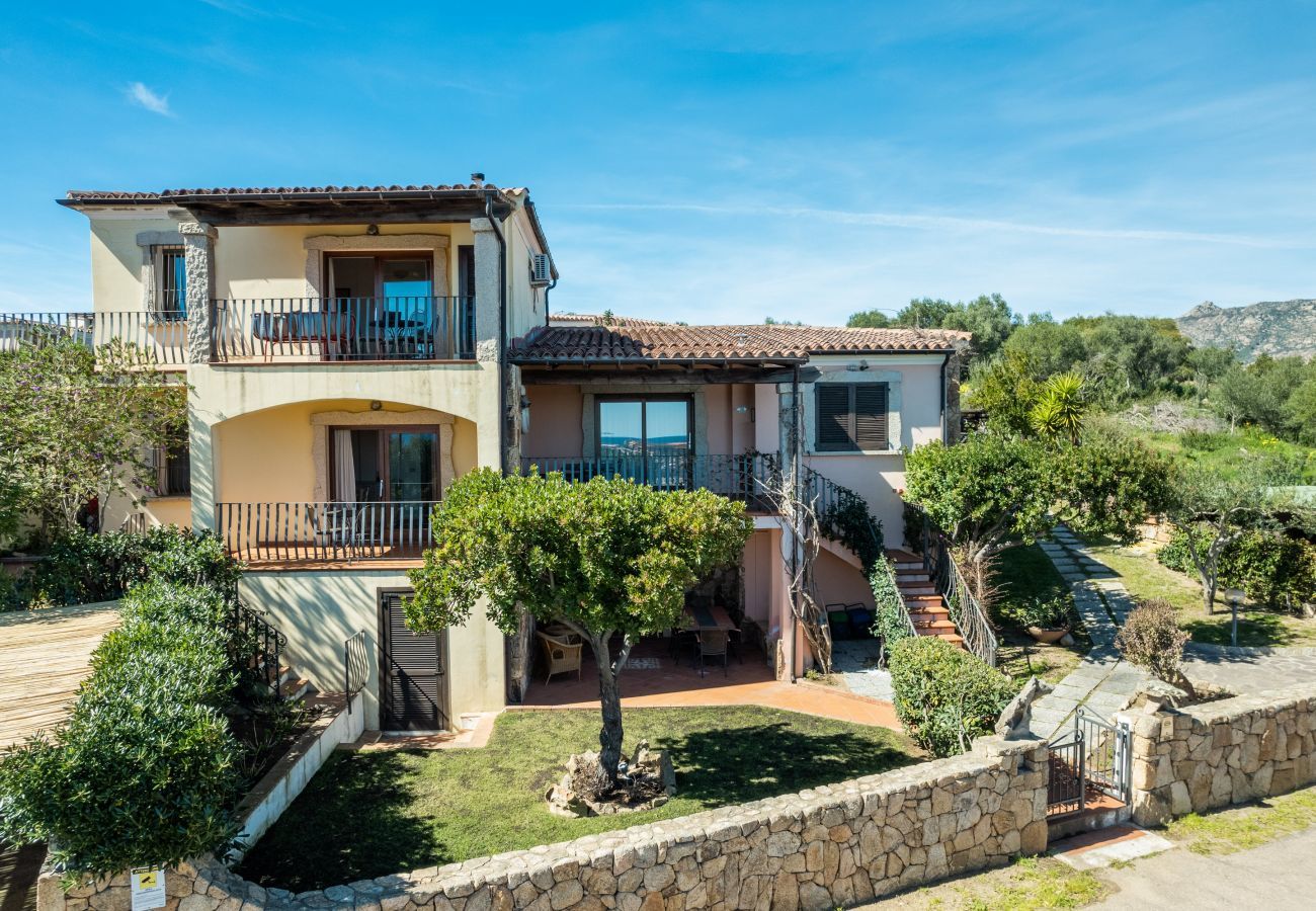 Appartement à Olbia - Sea Shell 17 - Retraite avec vue sur l'île