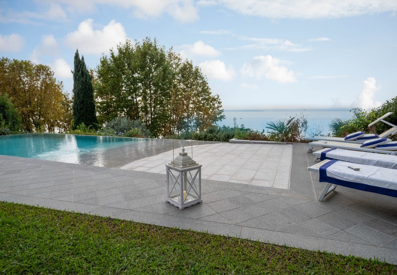 Villa à Bardolino - VILLA INFINITY