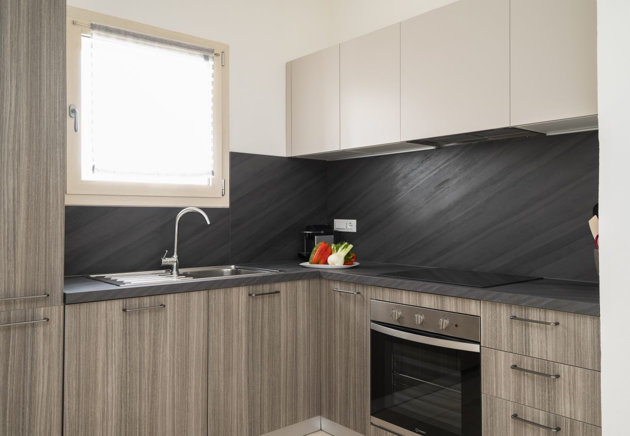 Bellevue 36C - cuisine moderne équipée pour vacances en Sardaigne