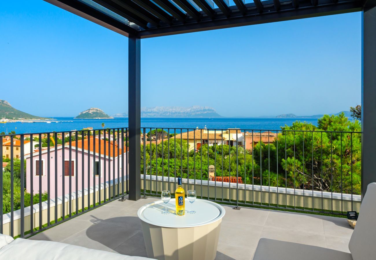 Villa à Golfo Aranci - Villa Mathis by Klodge - exquise villa avec vue mer et piscine