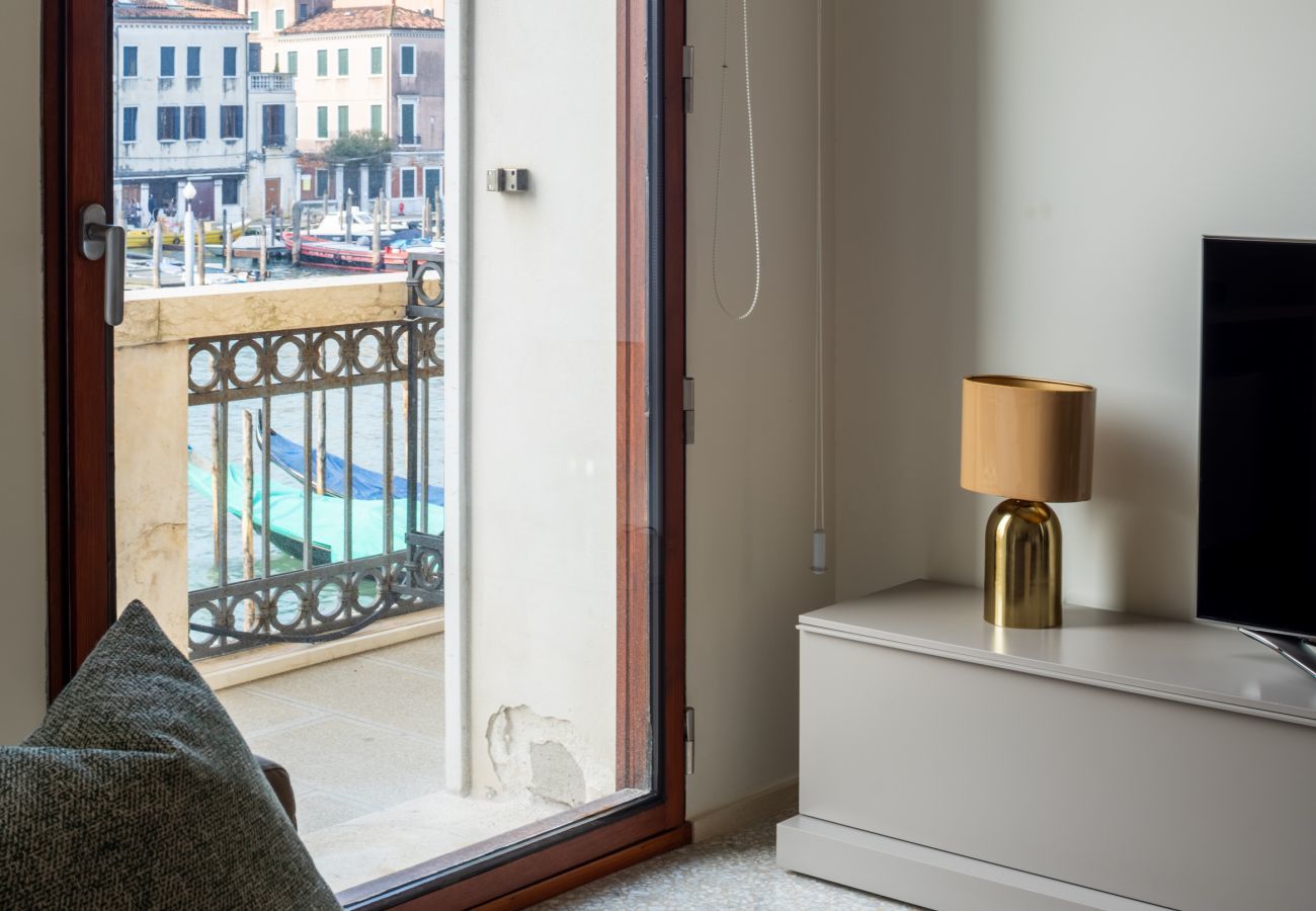 Appartement à Venise - Grand Canal Luxury Apartment with Terrace R&R