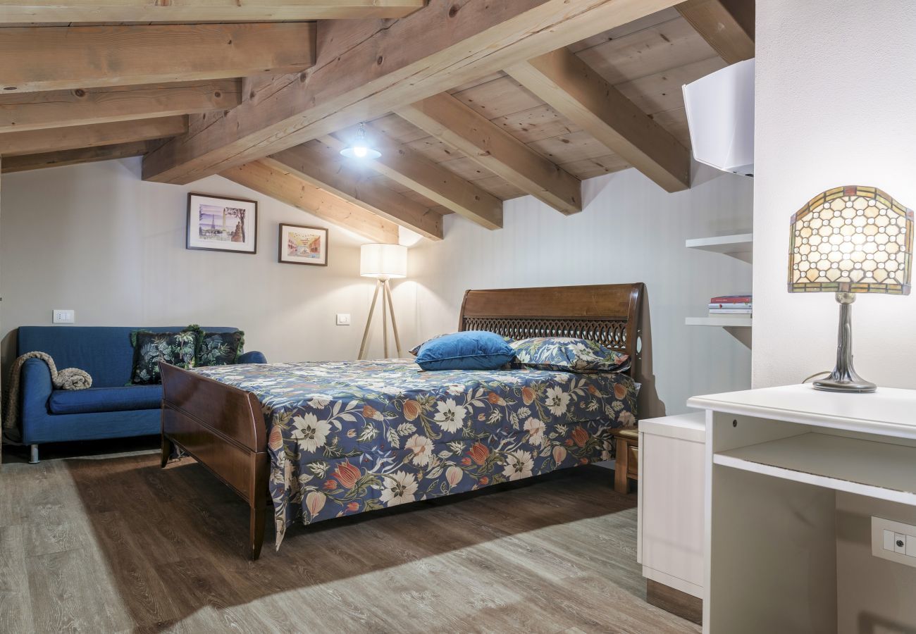 Studio à Castelnuovo del Garda - CORTE MONTELEONE SUITE HONEYMOON