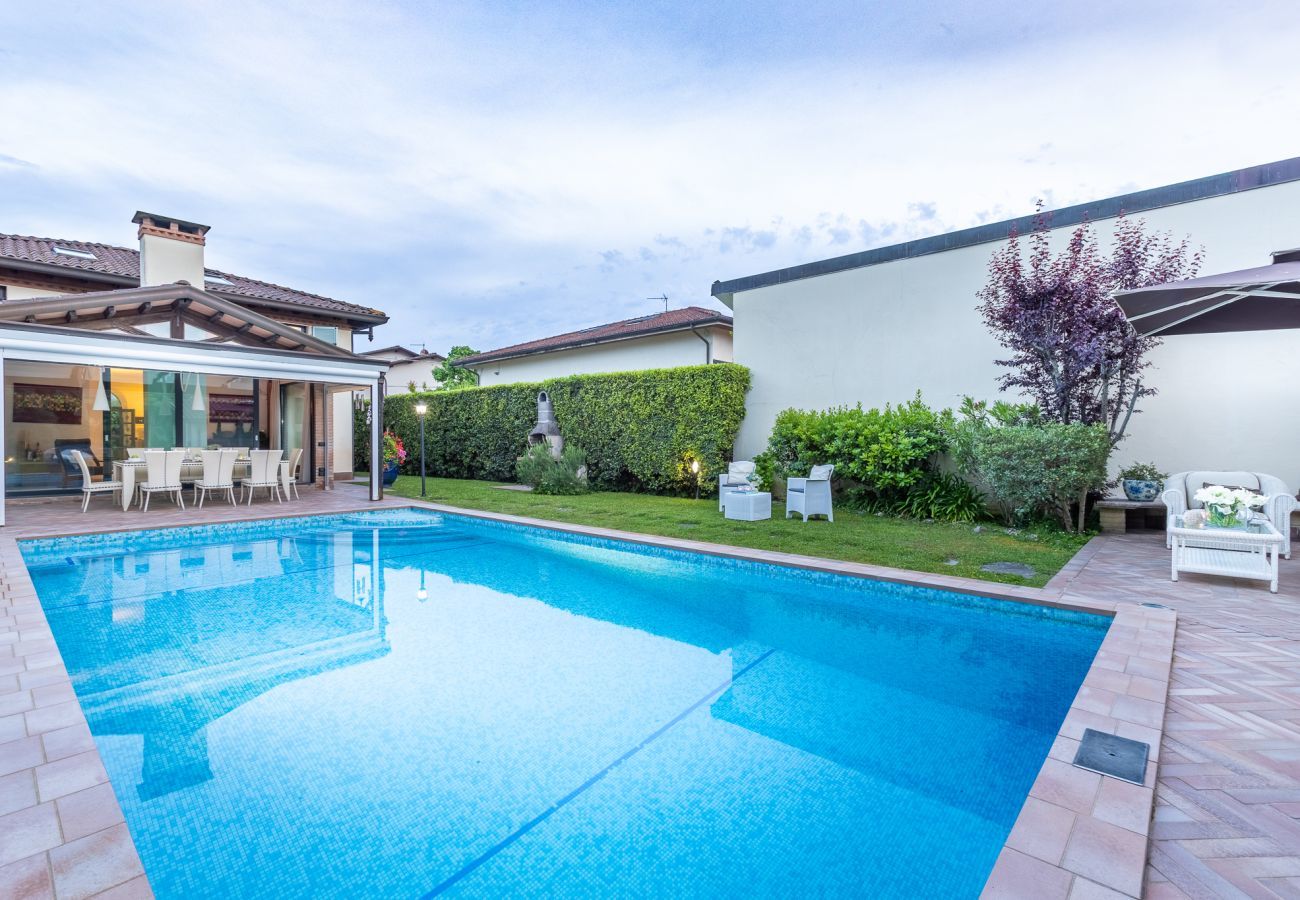 Villa à Marina di Pietrasanta - Villa Gatti
