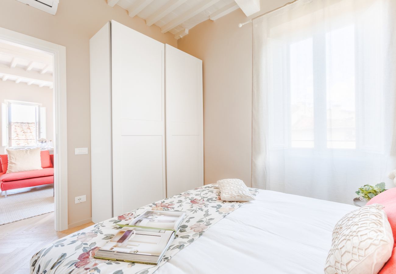 Appartement à Lucques - The White Lotus Penthouse