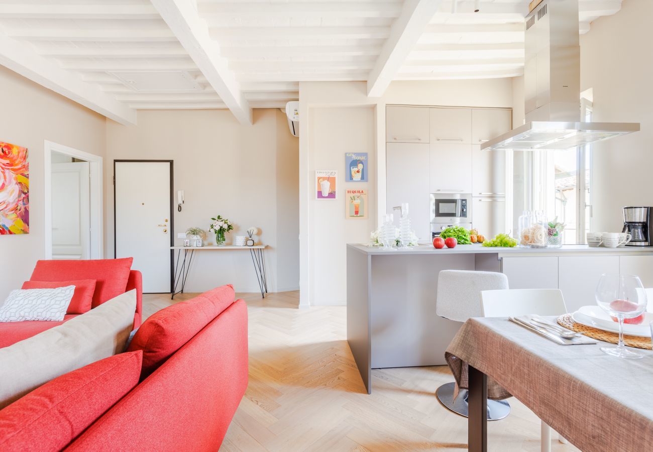 Appartement à Lucques - The White Lotus Penthouse