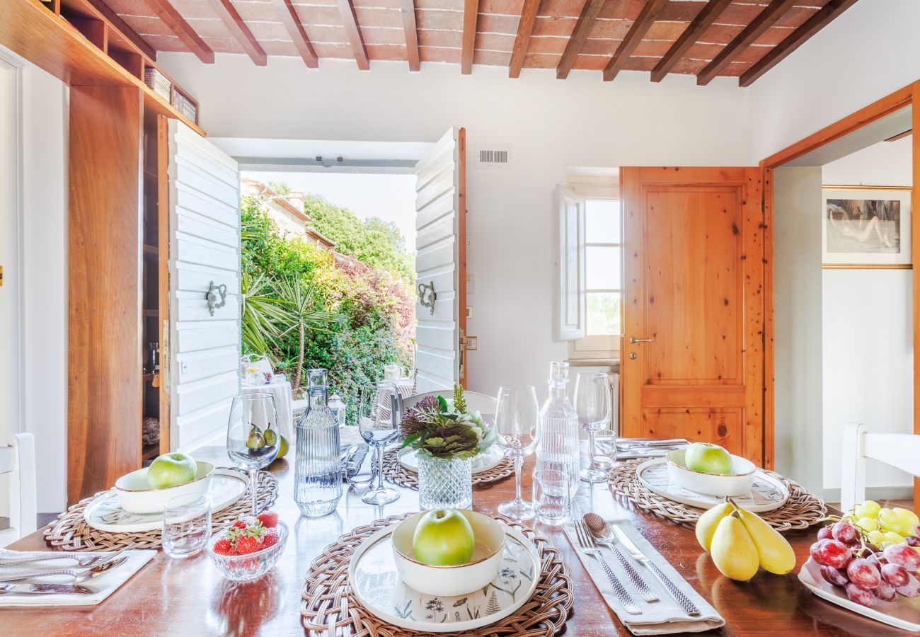 Villa à Montecatini alto - Tuscan Embrace