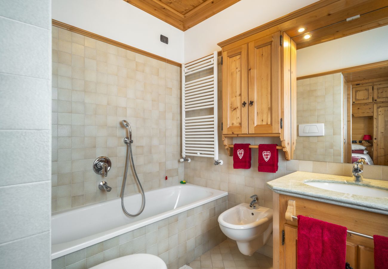 Appartement à Cortina d´Ampezzo - Verocai Charming Chalet R&R