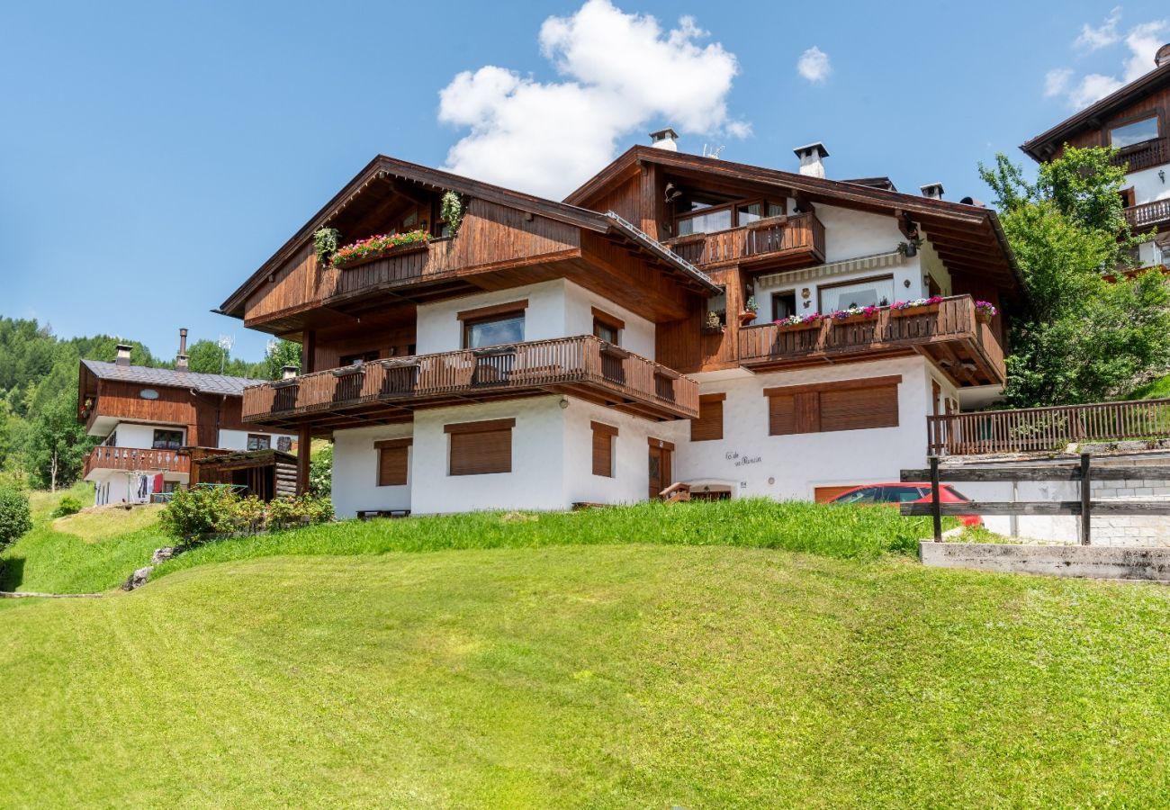 Appartement à Cortina d´Ampezzo - Tofane View Apartment with Terrace R&R