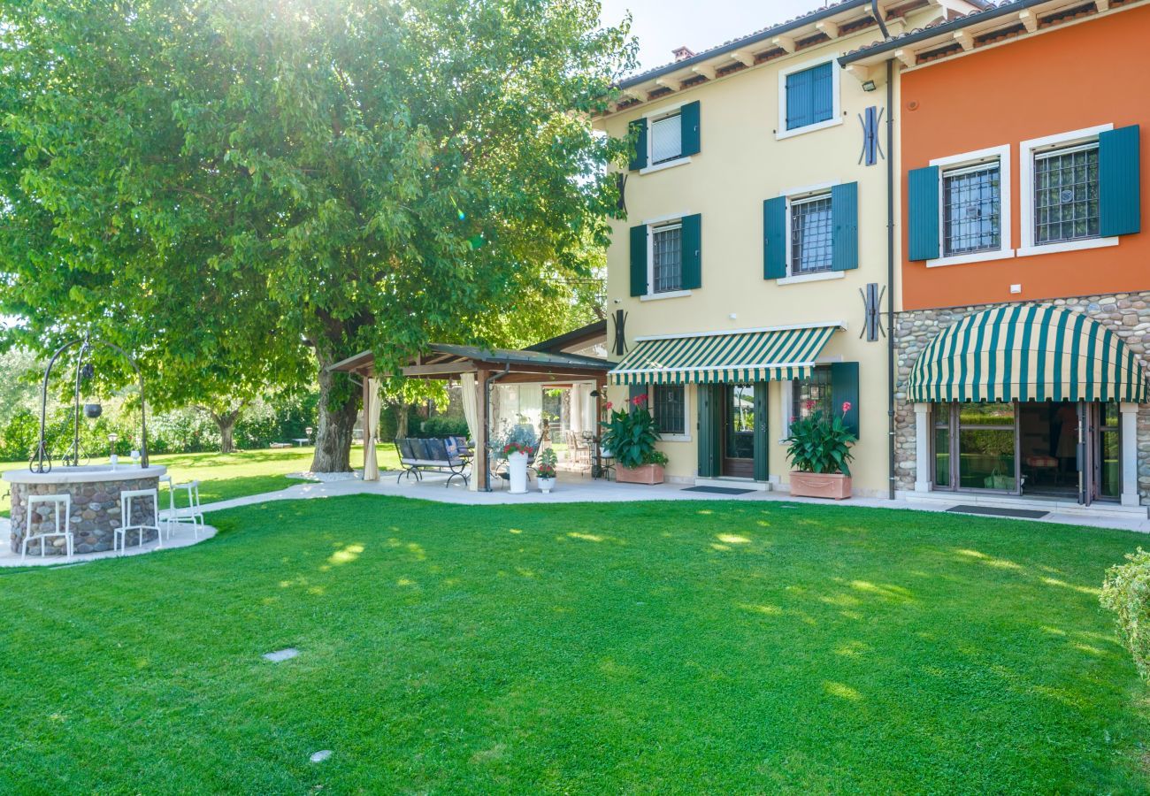 Appartement à Castelnuovo del Garda - Il Gelso del Garda Luxury Suite bilo