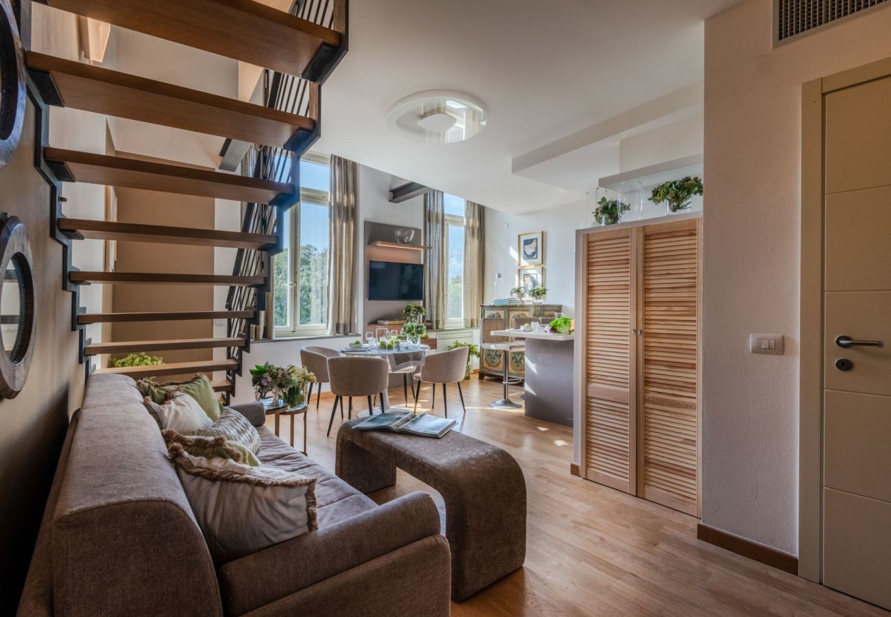 Appartement à Lucques - Verdi 1928, A Cozy Wallside Retreat