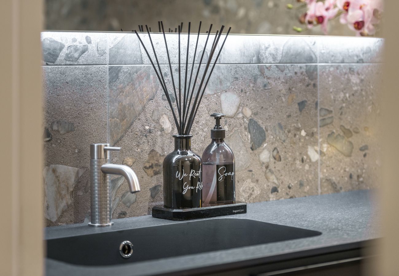 Appartement à Cortina d´Ampezzo - Cademai Alpenglow Chalet with Sauna R&R