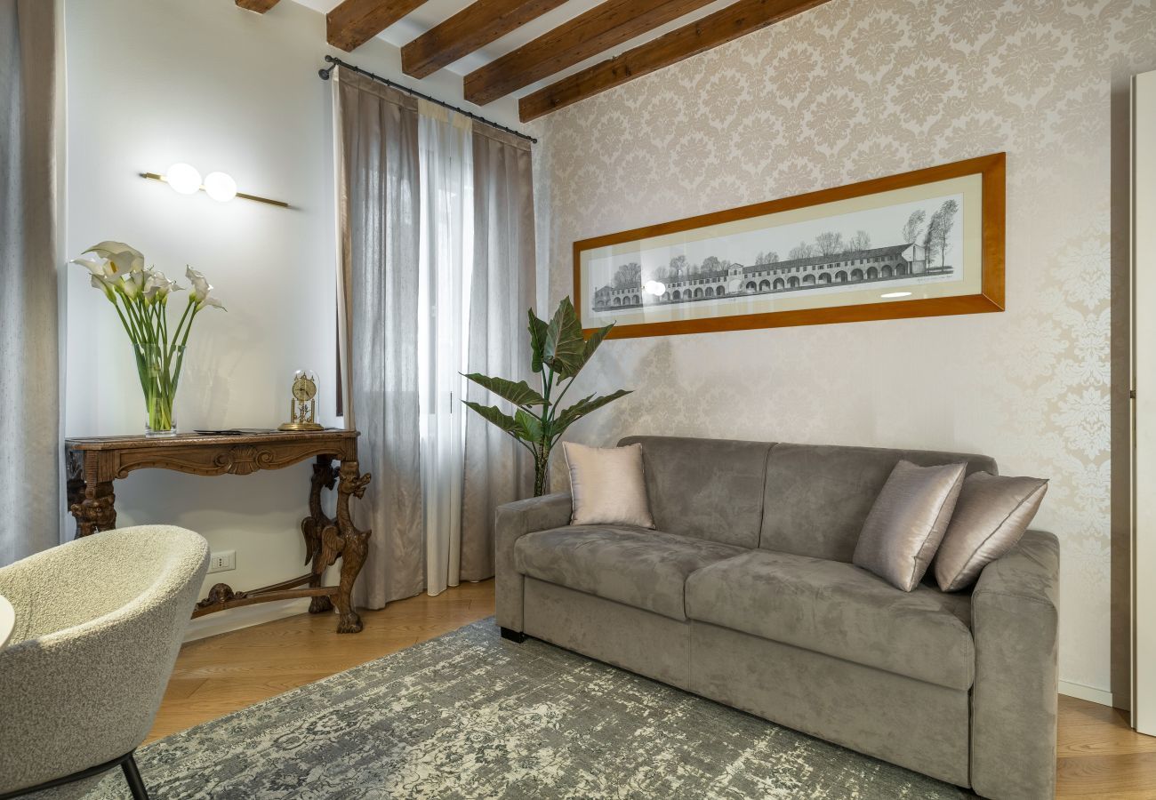 Appartement à Venise - Ca' Venier Apartment with Balcony R&R